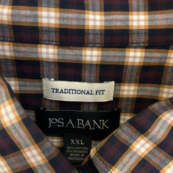 Jos A Bank Traditional Fit Plaid Button-Up Shirt - Picture 4 of 4